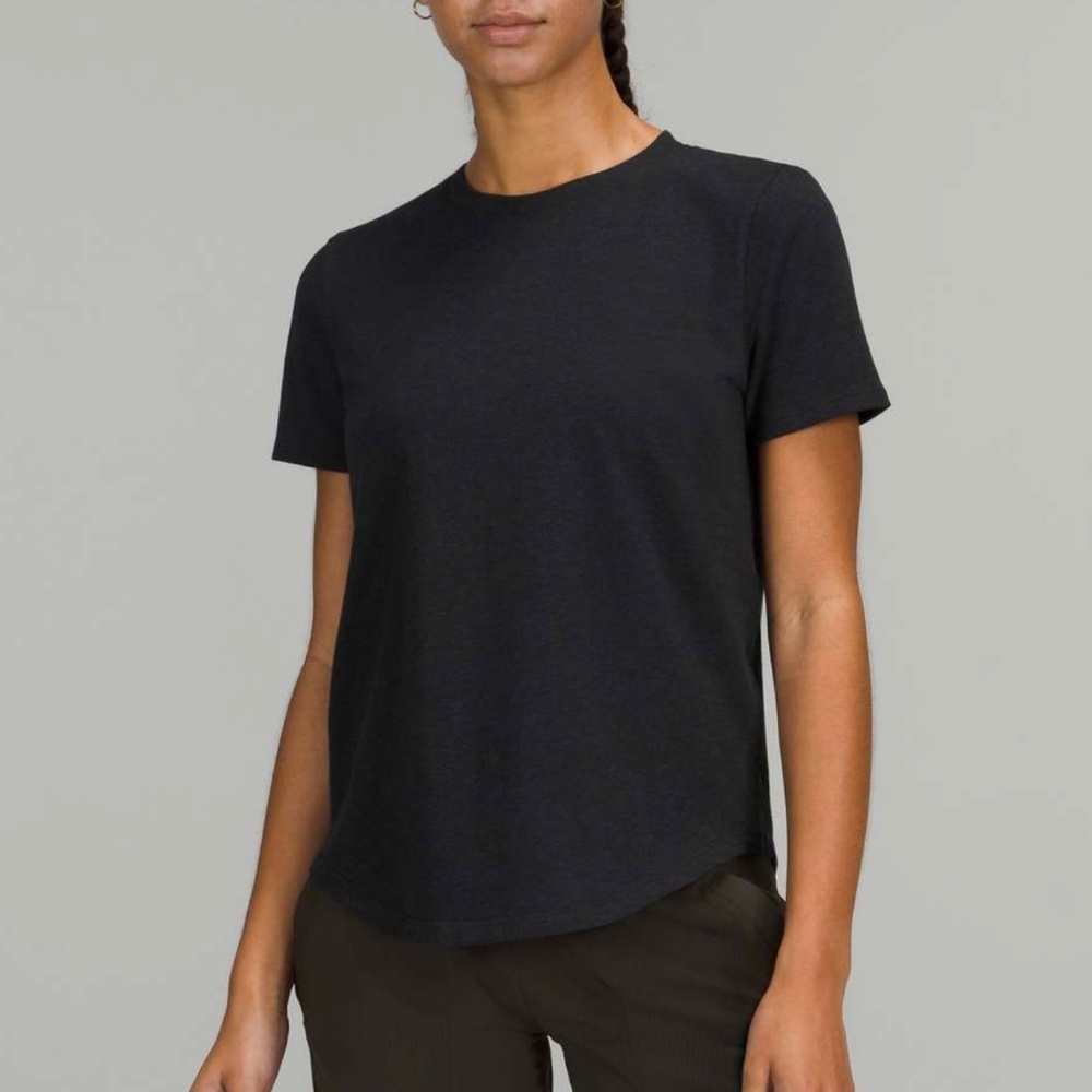 Lululemon Love Crew T-Shirt Heathered Core Black Size 8